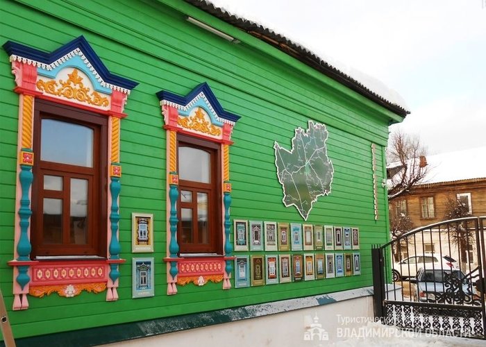 The Mini-Museum of Nalichnik (platbands )