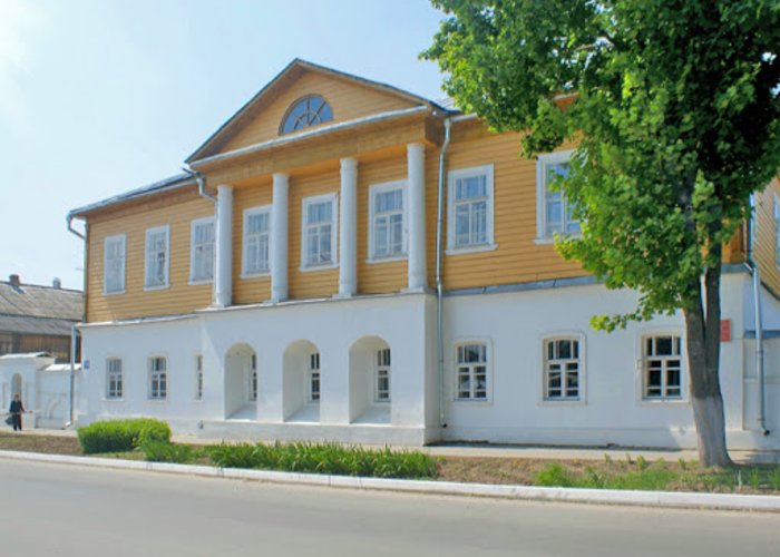 The Local Lore Museum and Complex «The House of The Tsyplakovs»