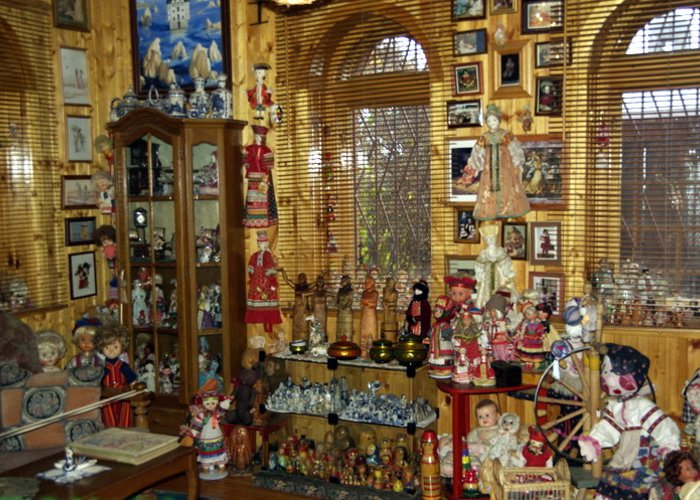 The Museum of Dolls «Bereginya»