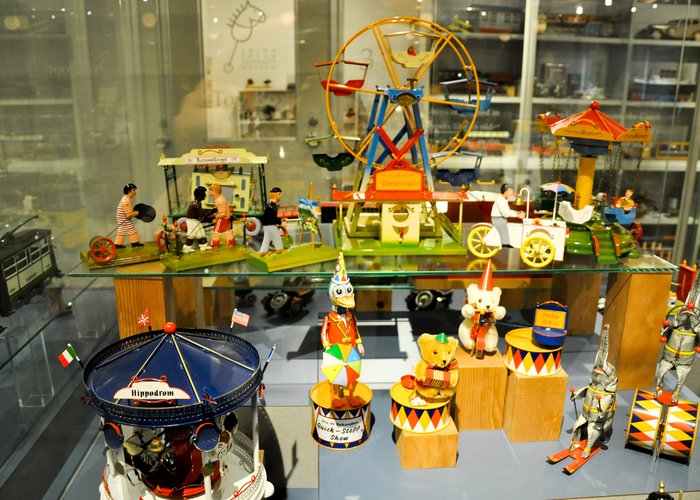 Arima Toy Museum