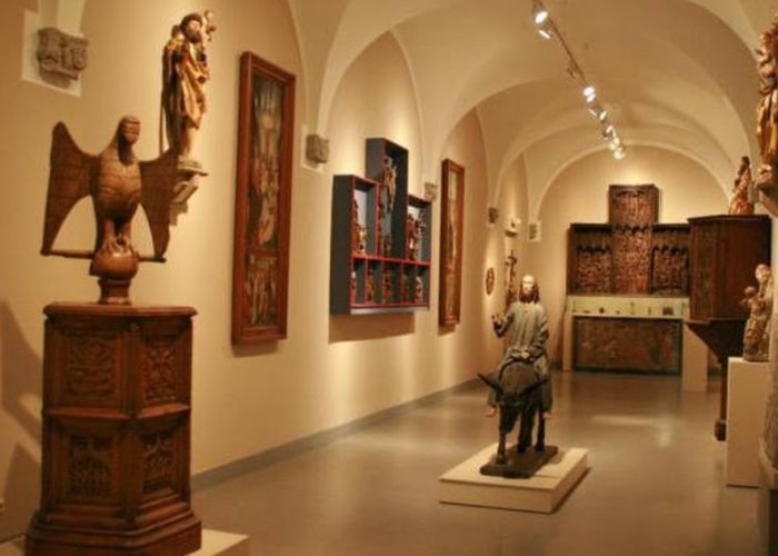 Achen Museum of Art