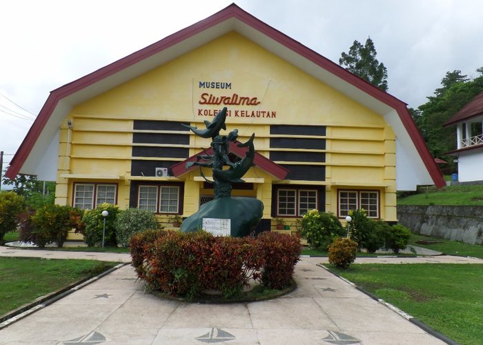 Museum Negeri Provinsi Maluku Siwa Lima