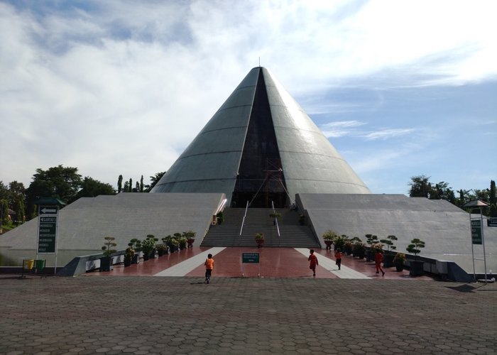 Monumen Jogja Kembali