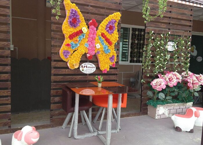 Art at flowerland kcp