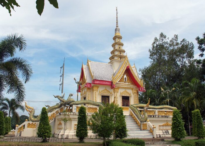 Wat Khlong Thom Museum