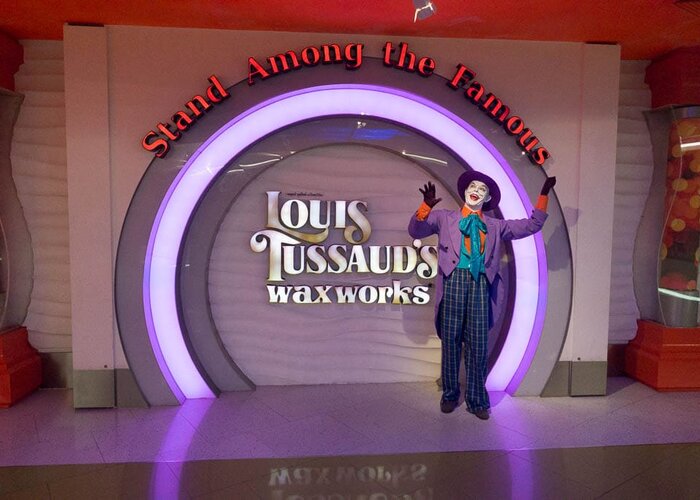 Louis Tussaud′s Waxworks