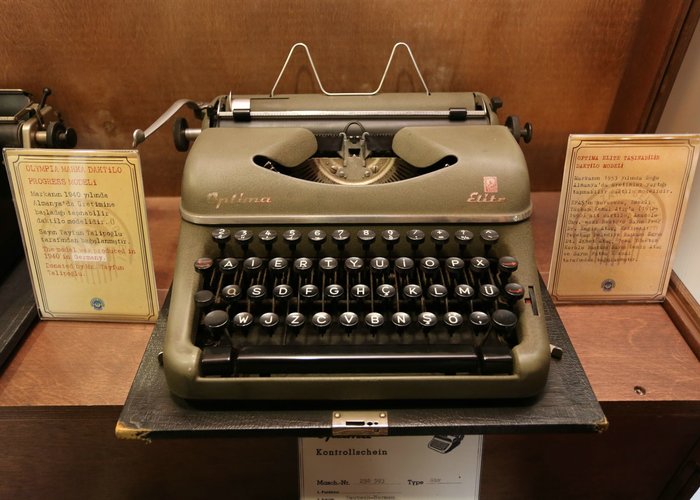 Tayfun Talipoglu Typewriter Museum