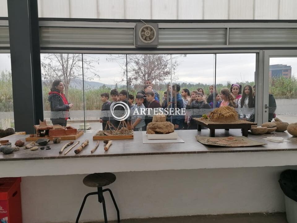 Yeşilova Mound Visitor Center