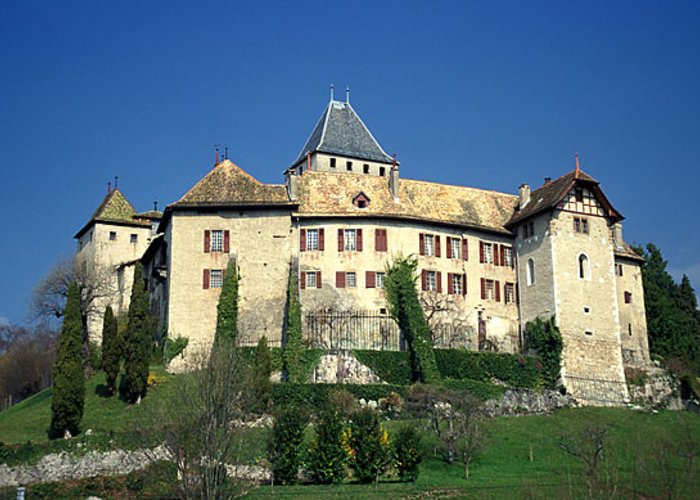 Blonay Castle