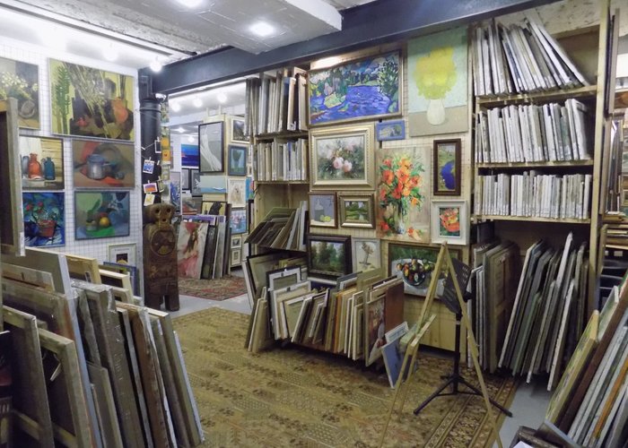 The Gallery «Mansarda Hudozhnikov»