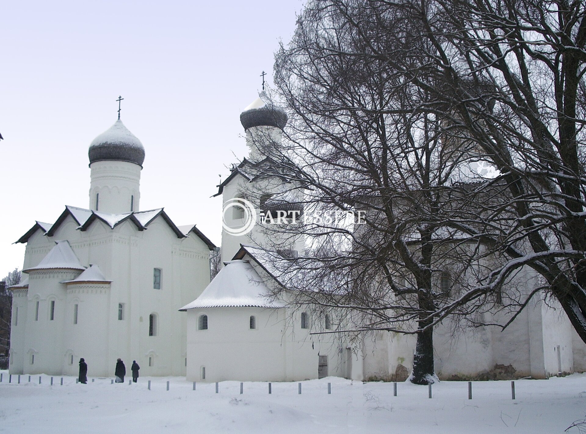 The Old Russian Museum of Local Lore and the «Art Gallery of local Artists»