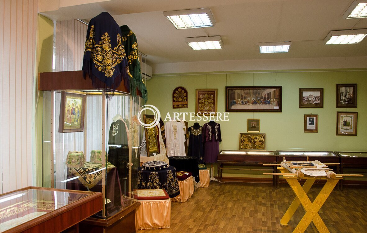 The Golden Sewing Museum