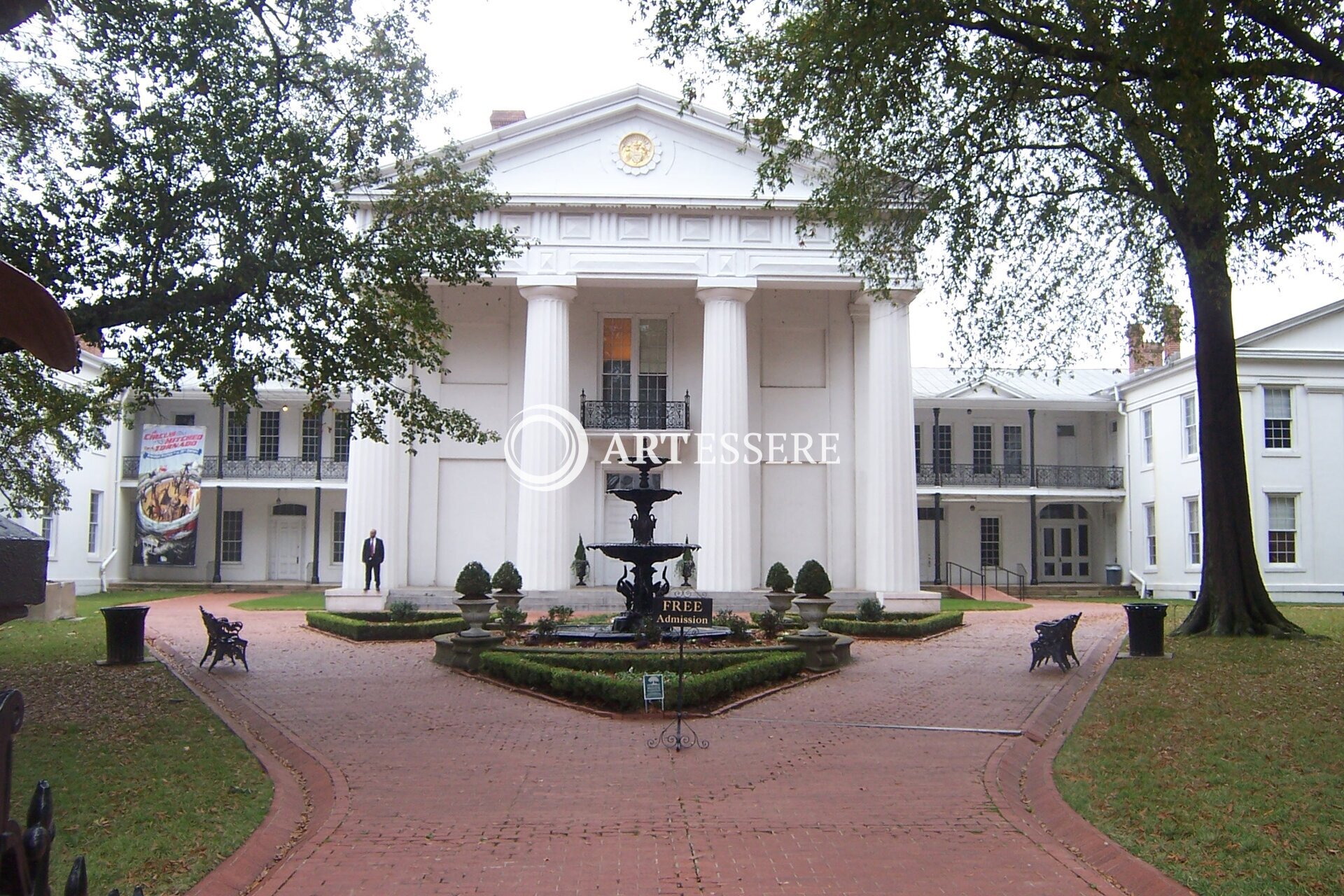 Old State House Museum