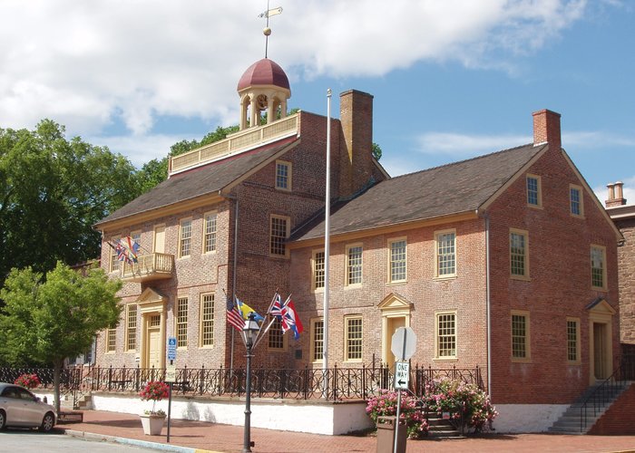 New Castle Court House Museum