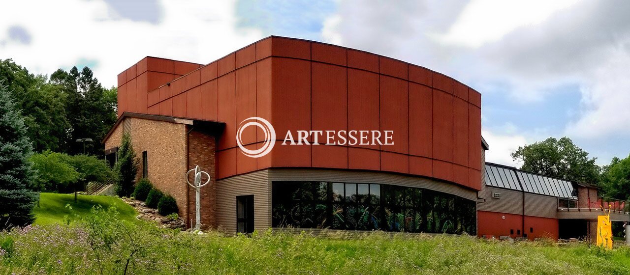 Pearson Lakes Art Center