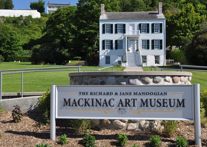 Richard and Jane Manoogian Mackinac Art Museum