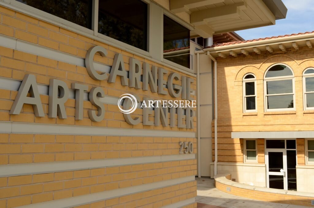 Carnegie Arts Center