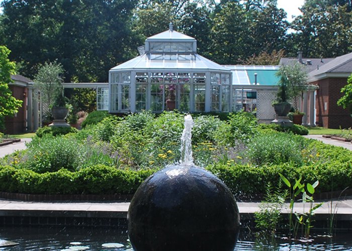 Dixon Gallery and Gardens