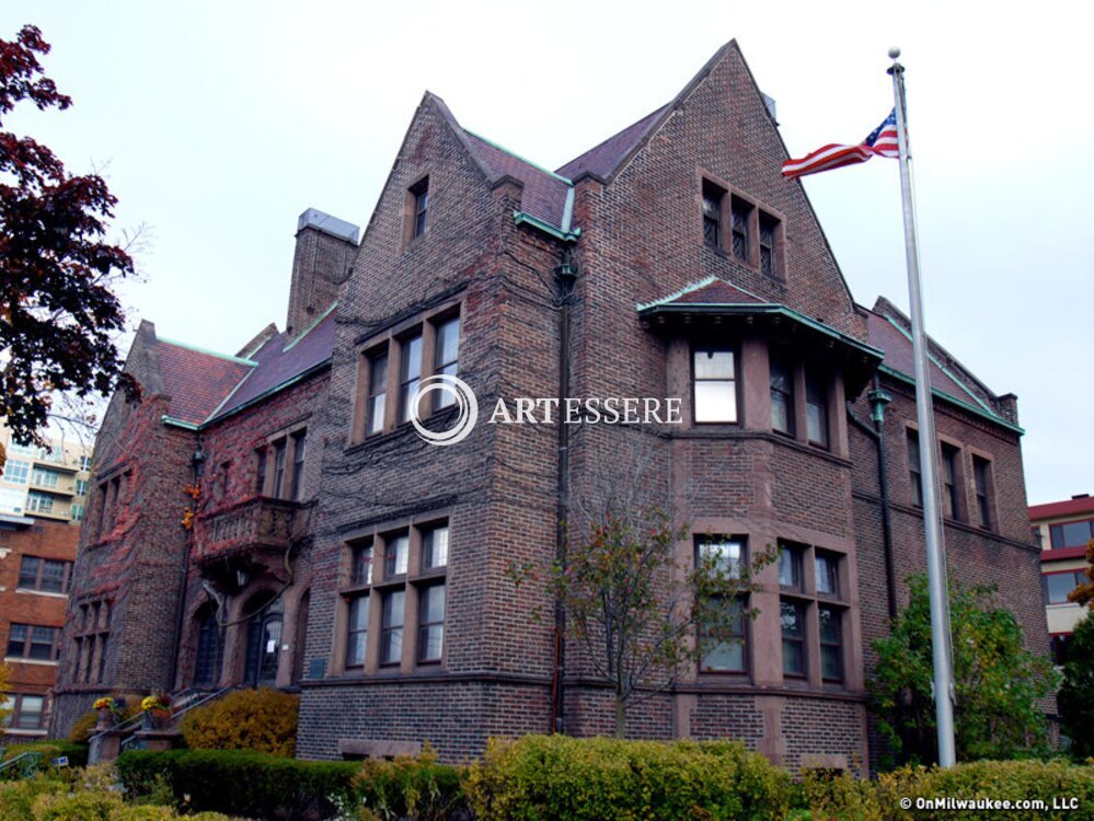 Charles Allis Art Museum