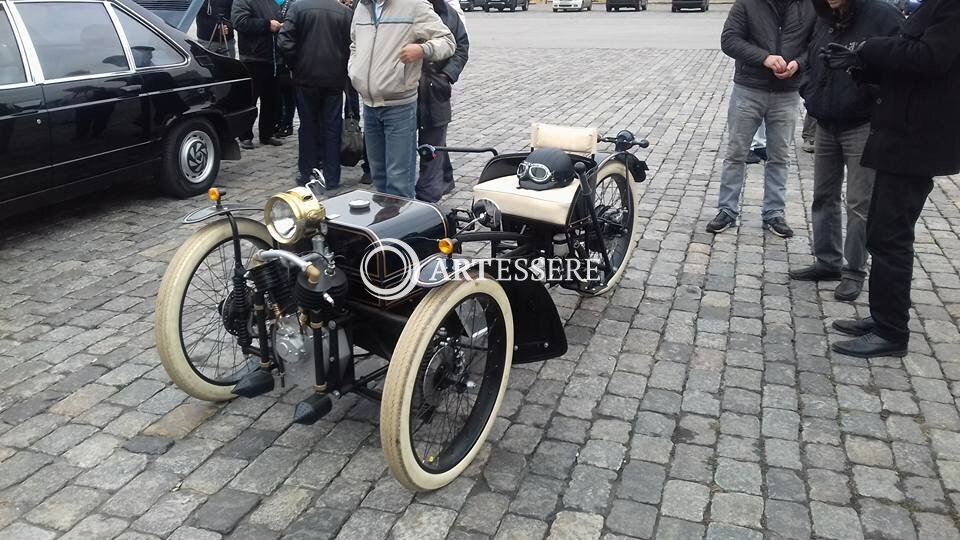 Lyubotinsky Antique Car Museum