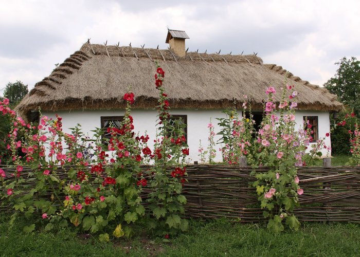 Memorial Museum-Estate IS Kozlowski