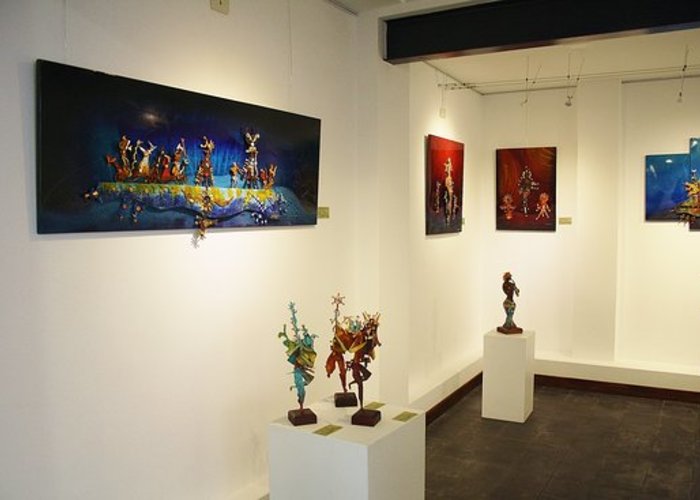 Miguel Illescas Art Gallery
