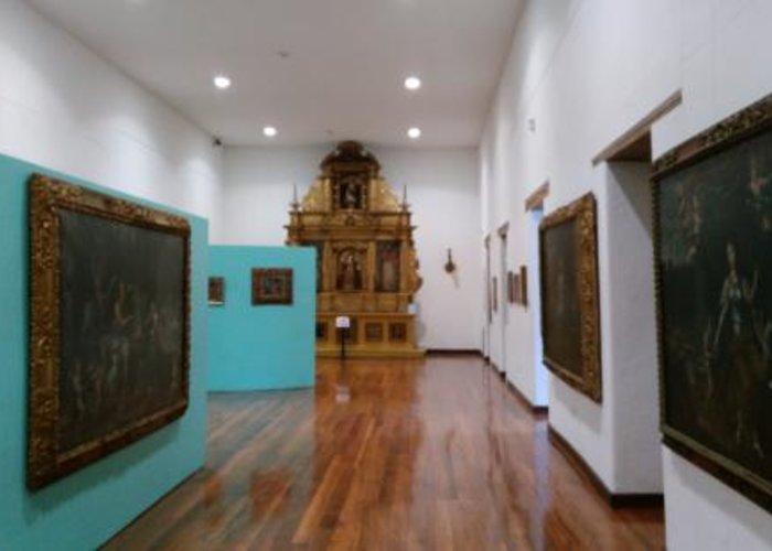 Museum of Colonial Art (Museo De Arte Colonial)