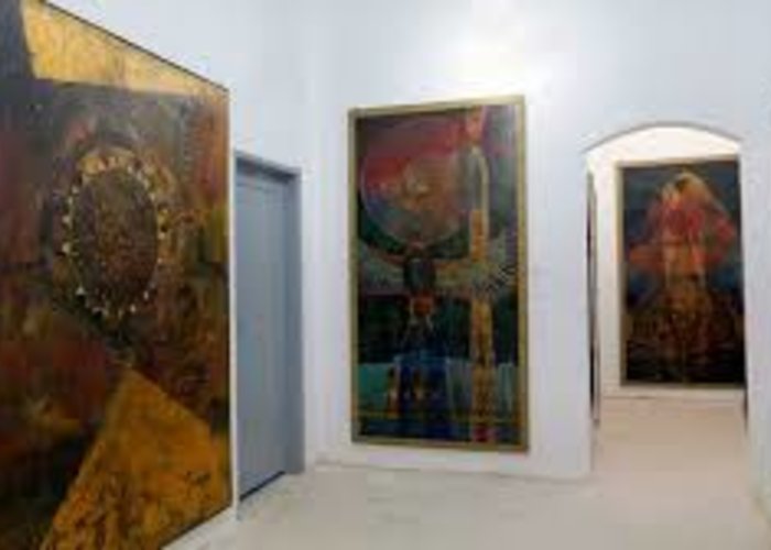 Luxor Art Gallery