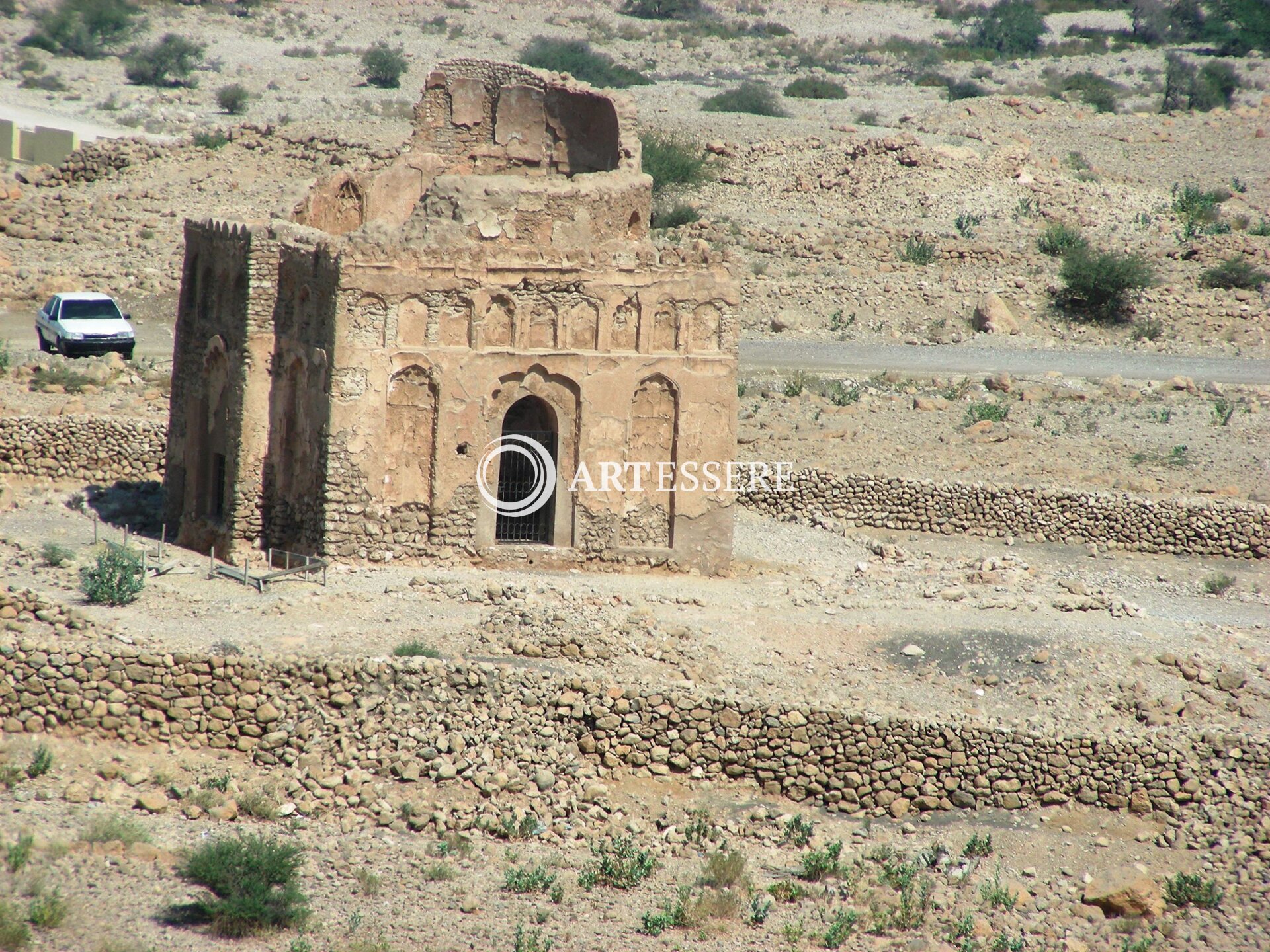 Bibi Maryam′s Tomb Qalhat