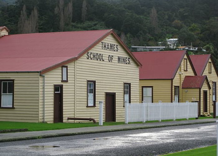 Thames School of Mines